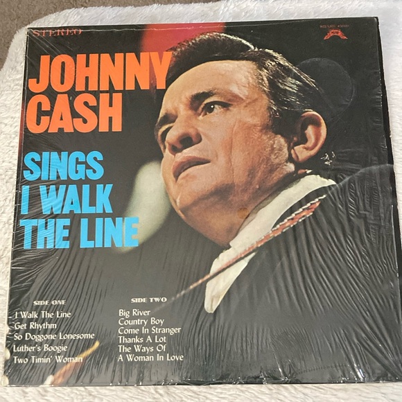 Johnny Cash sings I Walk The Line euc - Picture 1 of 5